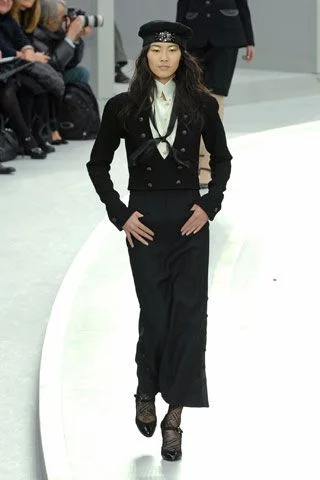 Look 16